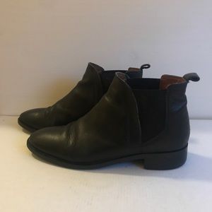 Topshop leather Chelsea boots